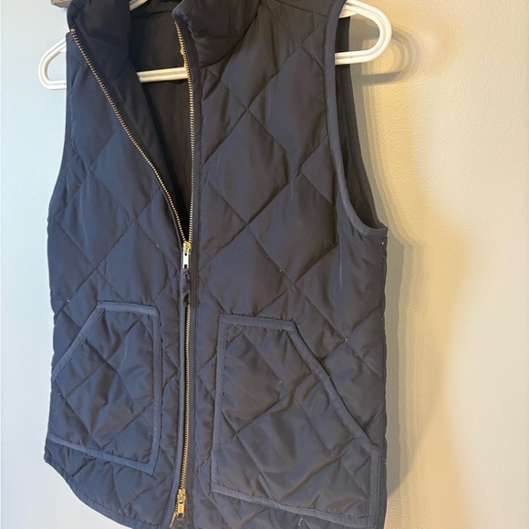 J. Crew Navy Quilted Vest size xxs - Picture 4 of 9